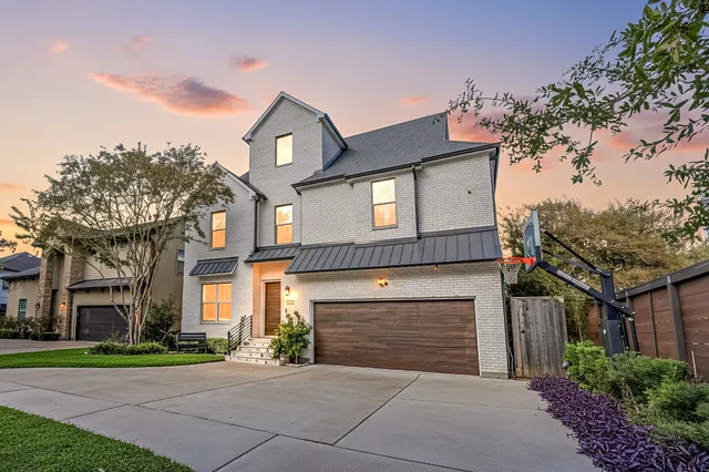 $1,850,000 | 1906 Swift Boulevard, Houston, TX 77030