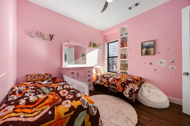 $1,850,000 | 1906 Swift Boulevard, Houston, TX 77030