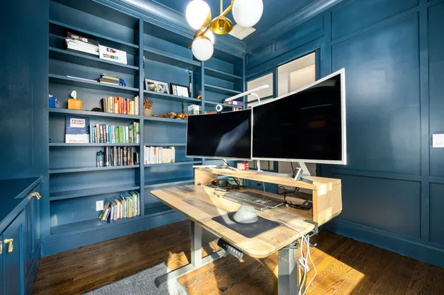 $1,850,000 | 1906 Swift Boulevard, Houston, TX 77030