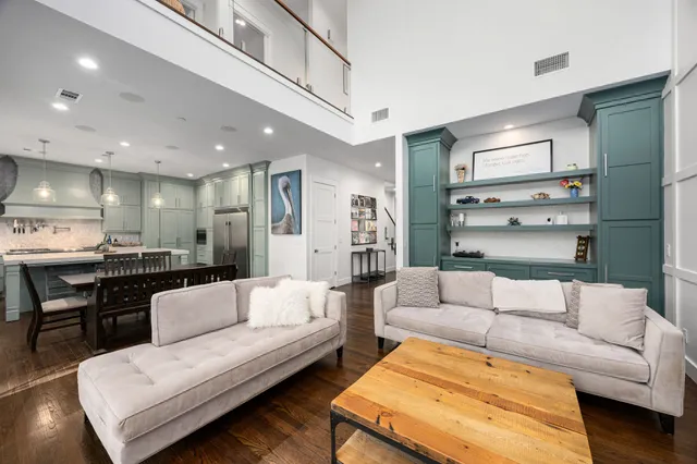 $1,850,000 | 1906 Swift Boulevard, Houston, TX 77030