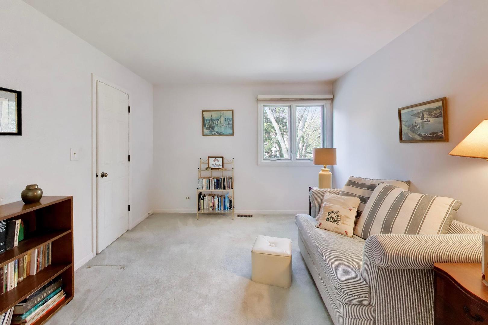 1038 Elmdale Road Glenview, IL 60025 - Photo 23 of 34