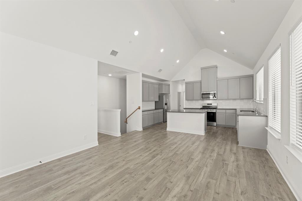 2543 Brunswick Way Allen, TX 75013 - Photo 15 of 34 11. 2543 Brunswick - Dining (2)