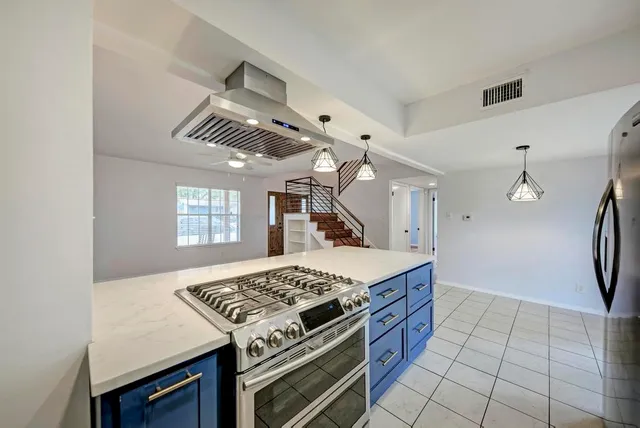 $2,975 | 1209 Arden Drive, Austin, TX 78745