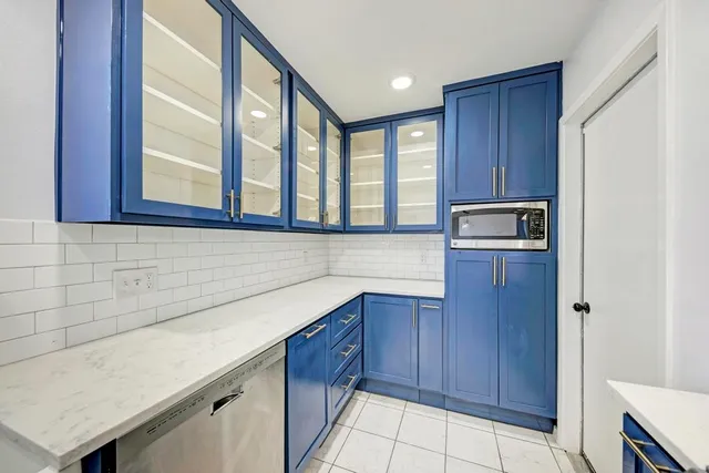 $2,975 | 1209 Arden Drive, Austin, TX 78745