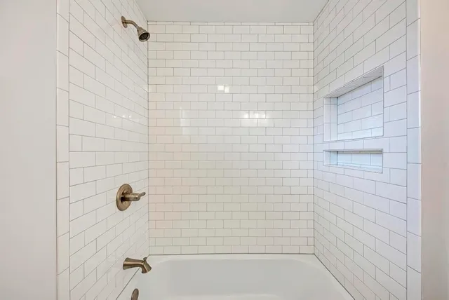 $2,975 | 1209 Arden Drive, Austin, TX 78745