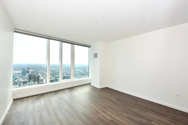 $9,121 | 1000 South Michigan Avenue, Unit 6206, Chicago, IL 60605