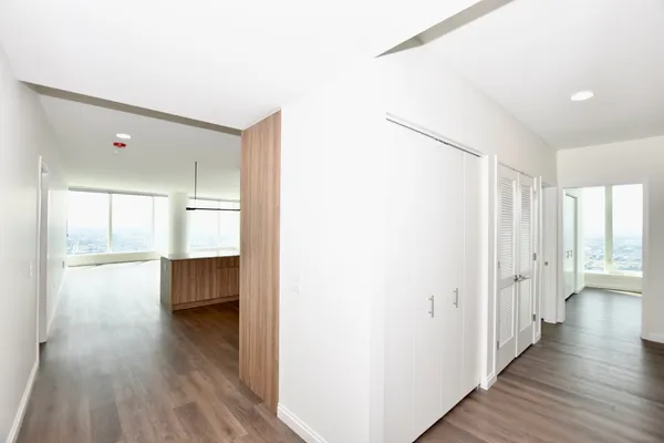 $9,121 | 1000 South Michigan Avenue, Unit 6206, Chicago, IL 60605