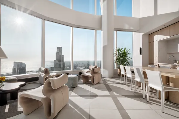 $9,121 | 1000 South Michigan Avenue, Unit 6206, Chicago, IL 60605