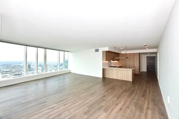 $9,121 | 1000 South Michigan Avenue, Unit 6206, Chicago, IL 60605