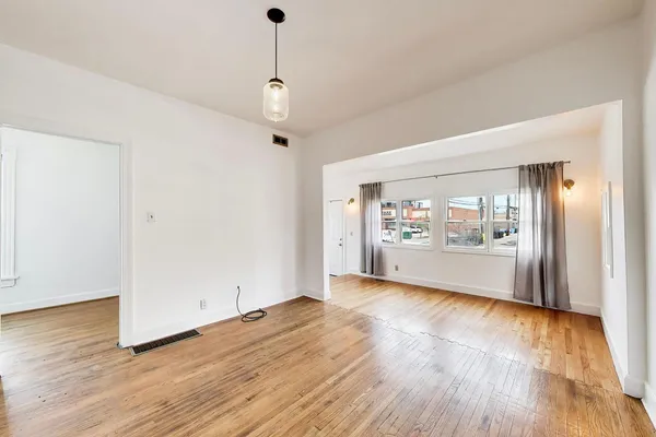 $400,000 | 4342 North Kimball Avenue, Chicago, IL 60618