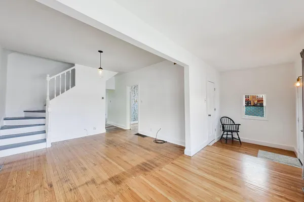 $400,000 | 4342 North Kimball Avenue, Chicago, IL 60618
