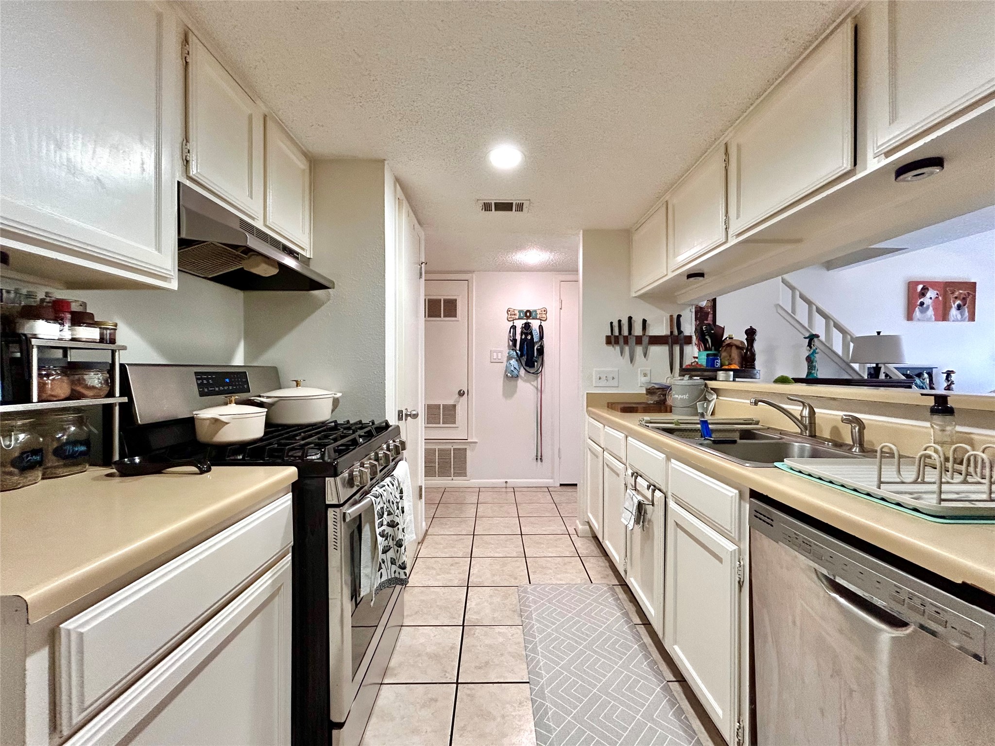 6031 Old Fredericksburg Road, Unit A Austin, TX 78749 - Photo 15 of 26