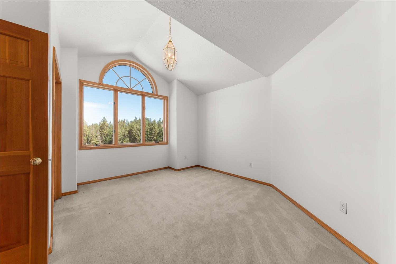6821 East Bigelow Gulch Road Spokane, WA 99217 - Photo 31 of 50