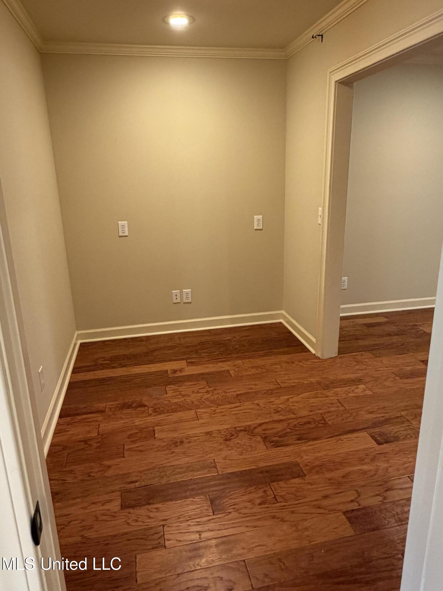 613 South Montgomery Street, Unit 24 Starkville, MS 39759 - Photo 10 of 14 IMG_0171