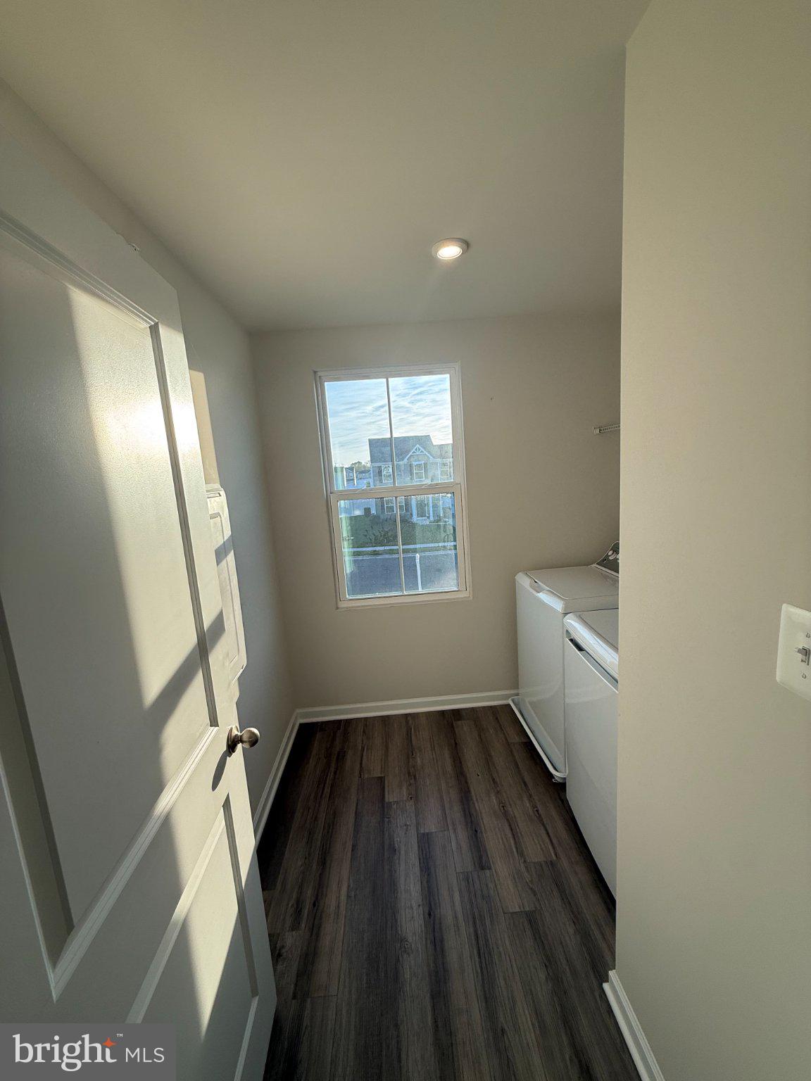 110 Mariners Way Cambridge, MD 21613 - Photo 20 of 22 Bright and airy laundry nook.