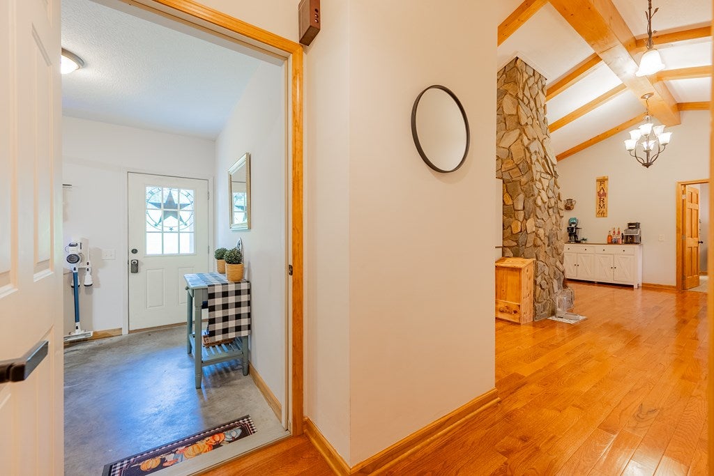 4882 Ivanhoe Road Ivanhoe, VA 24350 - Photo 12 of 57 Gallery Image 12