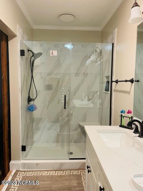 704 Rountree Street Kinston, NC 28501 - Photo 32 of 34 master bath rt