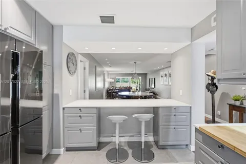 $730,000 | 4002 South Cypress Lane, Unit P17, Pompano Beach, FL 33069