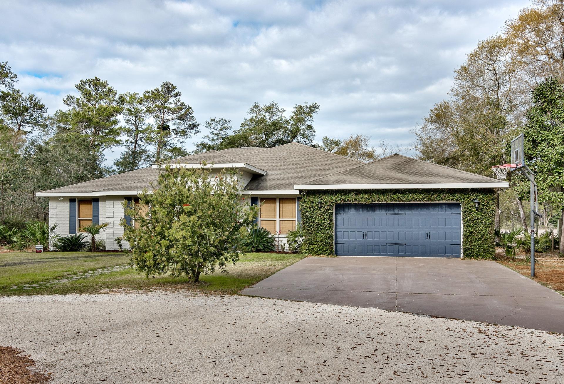 109 West Hodge Road Santa Rosa Beach, FL 32459 - Photo 4 of 47 Front of house