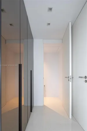 $17,500,000 | North Cathedral City