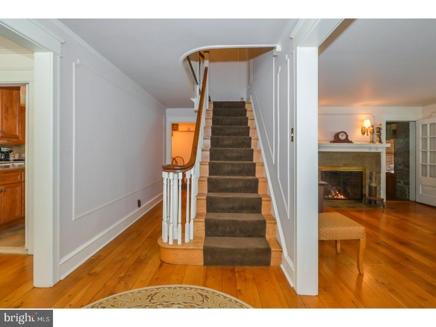 210 Marvin Road Cheltenham, PA 19027 - Photo 3 of 25