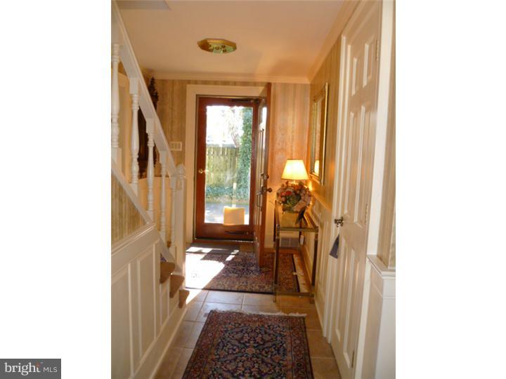 532 Chews Landing Road Haddonfield, NJ 08033 - Photo 5 of 25 Foyer