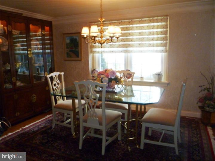 532 Chews Landing Road Haddonfield, NJ 08033 - Photo 9 of 25 Dining Room
