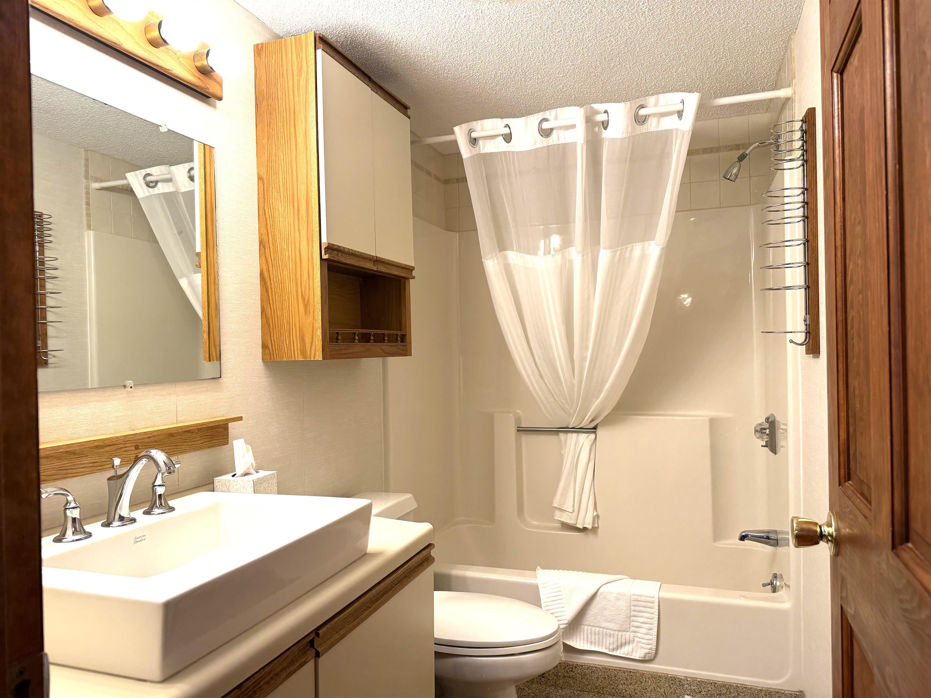 334 Slopeside Road, Unit 4002 Jay, VT 05859 - Photo 17 of 20