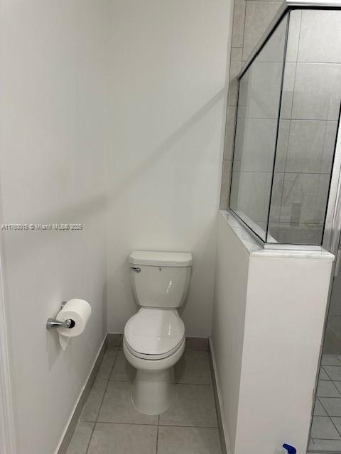 24648 Southwest 119th Place Homestead, FL 33032 - Photo 17 of 27 Master Bathroom