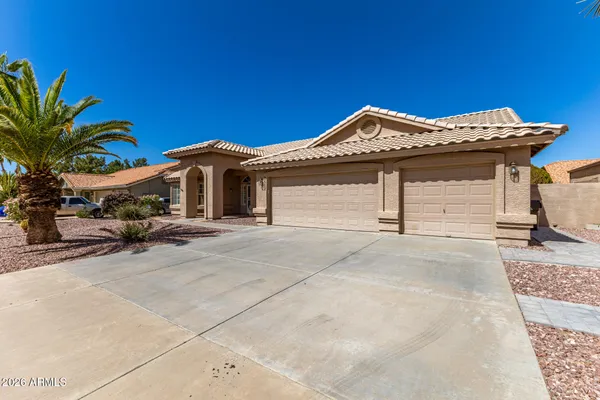 $3,050 | 2662 East Northridge Street, Mesa, AZ 85213