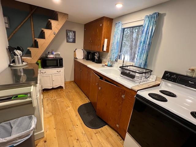 563 T-34 Derby, VT 05829 - Photo 12 of 18