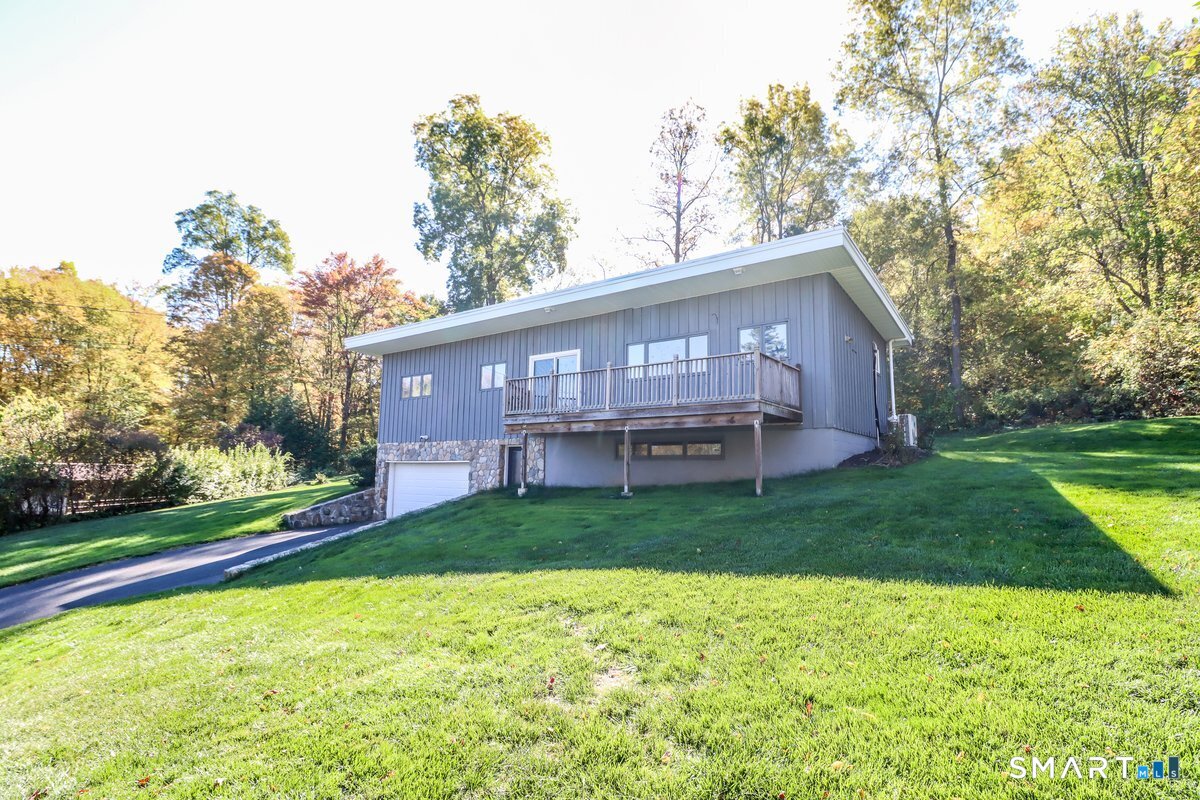 38 Cedar Ln Extension Sherman, CT 06784 - Photo 6 of 39