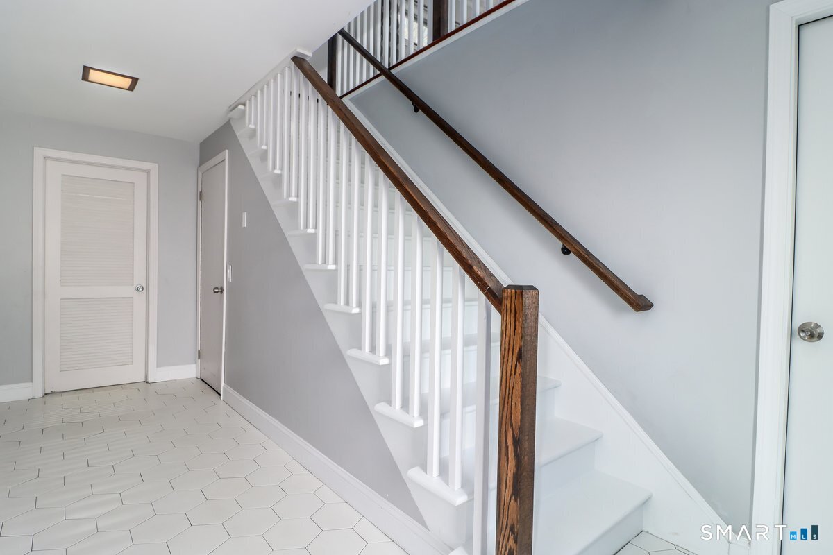 38 Cedar Ln Extension Sherman, CT 06784 - Photo 8 of 39