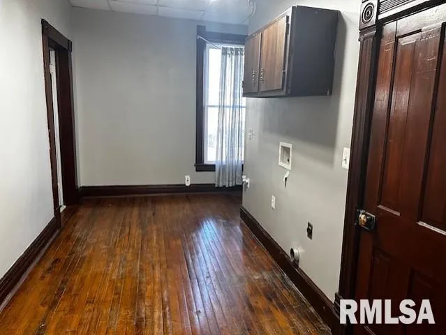 $65,000 | 11 North Commercial Street, Winchester, IL 62694