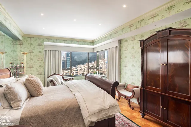 $2,000,000 | 425 East 58th Street, Unit 14D | Sutton Place