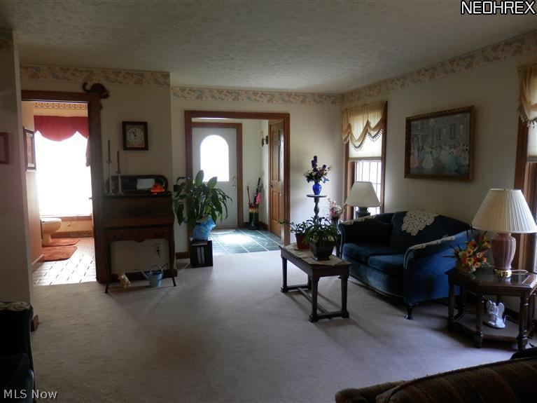 359 West Marshall Road McDonald, OH 44437 - Photo 9 of 20