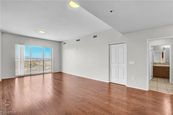 $2,250 | 8255 South Las Vegas Boulevard, Unit 1116, Las Vegas, NV 89123