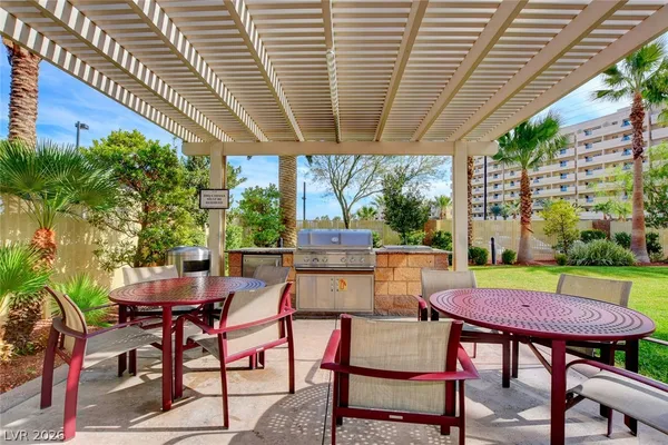 $2,250 | 8255 South Las Vegas Boulevard, Unit 1116, Las Vegas, NV 89123