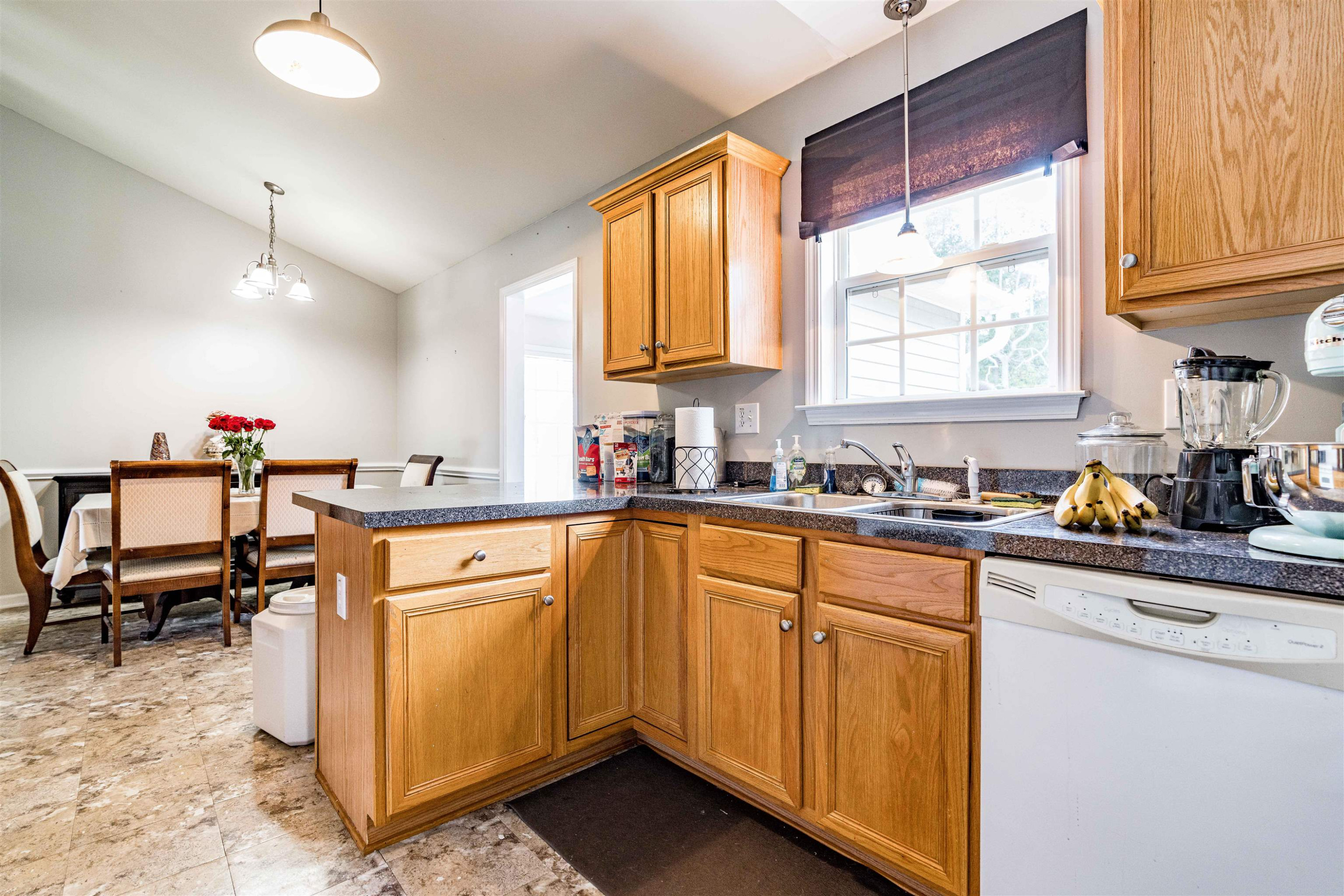 7200 Sunset View Court Willow Spring, NC 27592 - Photo 10 of 25 Kitchen