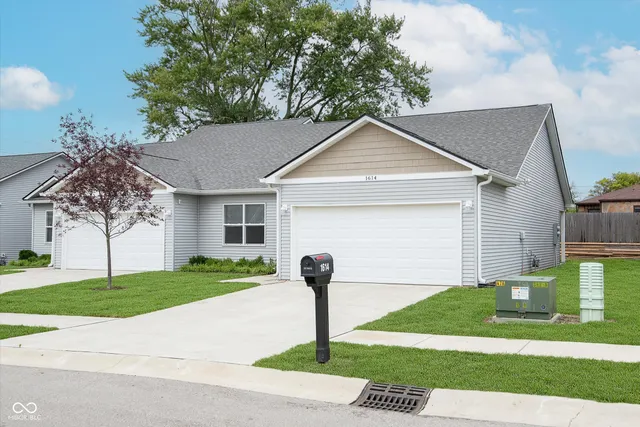 $219,900 | 1614 Capra Court, Beech Grove, IN 46107