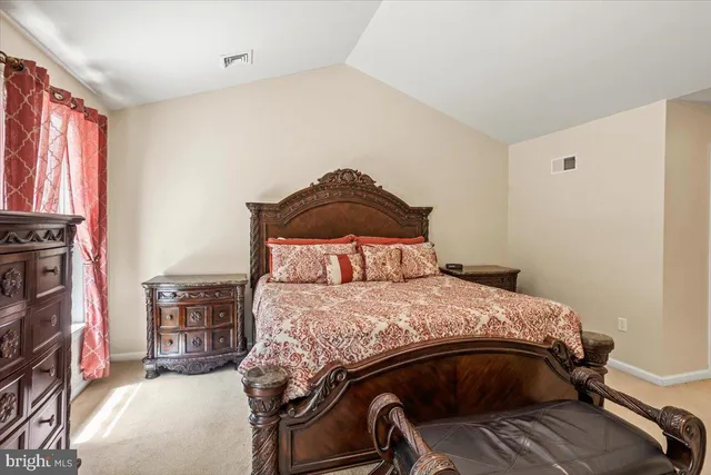 $639,000 | 304 Iron Valley Drive, Lebanon, PA 17042