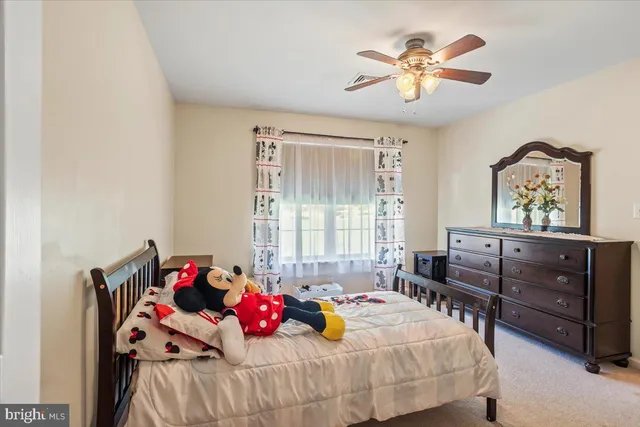 $639,000 | 304 Iron Valley Drive, Lebanon, PA 17042