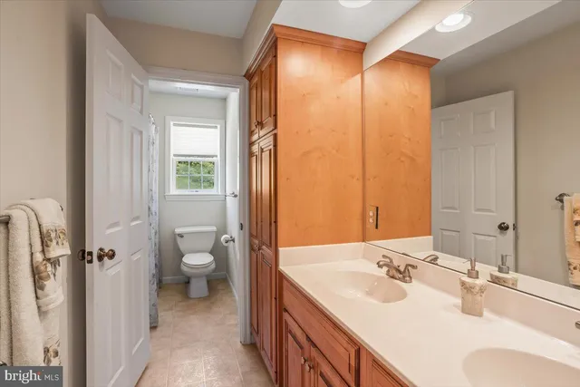 $639,000 | 304 Iron Valley Drive, Lebanon, PA 17042