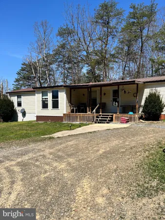 $110,000 | 116 Pettibone Drive, Petersburg, WV 26847