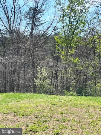 $110,000 | 116 Pettibone Drive, Petersburg, WV 26847