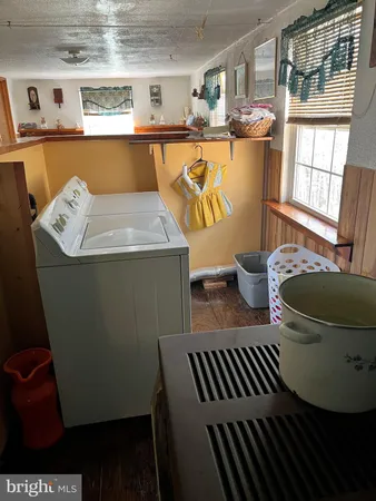 $110,000 | 116 Pettibone Drive, Petersburg, WV 26847