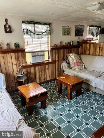 $110,000 | 116 Pettibone Drive, Petersburg, WV 26847