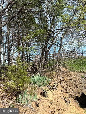 $110,000 | 116 Pettibone Drive, Petersburg, WV 26847