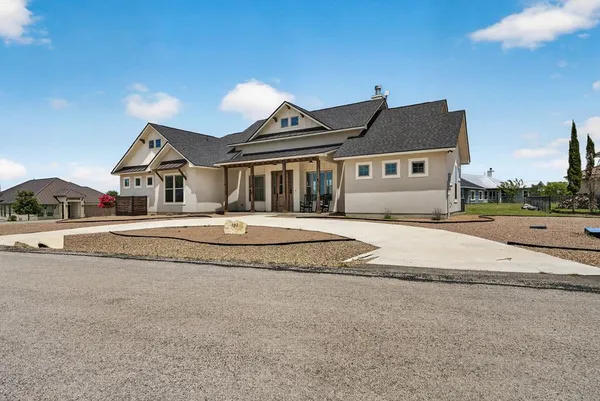 $533,800 | 101 Alf Hunter, Blanco, TX 78606