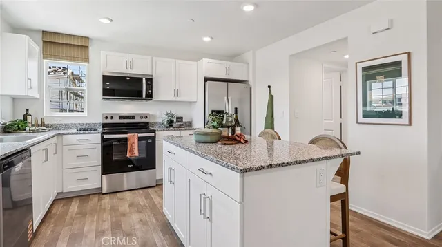 $509,990 | 30968 Olas Ct Lake, Lake Elsinore, CA 92530